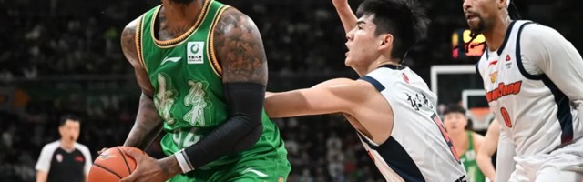 开云登录入口地址-CBA最新消息！曝辽宁男篮裁掉亨特，北京首钢主力外援受伤