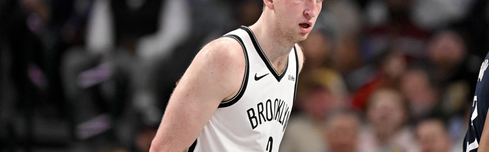 空间型中锋！27号秀沃尔夫8中5&amp;三分4中3拿到13分4板4助