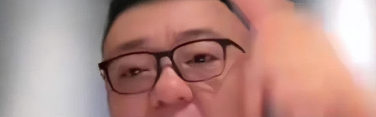 开云登录入口地址-国足失利职业化尚未成功，不能成为足球圈名嘴口无遮拦的流量密码