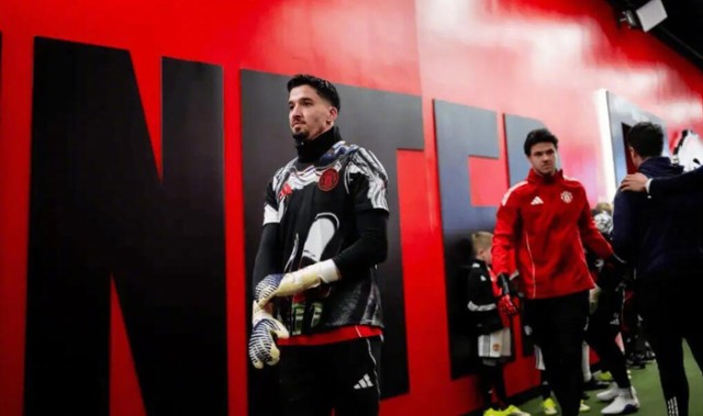 开云登录入口地址-贝西克塔斯有意利兹联门将梅利耶与曼联门将巴因迪尔|费内巴切|土耳其|希顿|土耳其足球|汤姆·希顿_新浪体育_新浪新闻