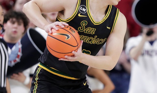 Kaiyun开云中国官网-媒体人：王俊杰申请转校是正确选择 旧金山大学没真正将他放心上